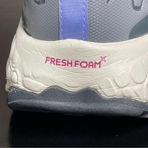 New Balance Fresh Foam X Hierro Mid Women's Gray Trail Running Shoes Size 10B - Picture 11 of 17